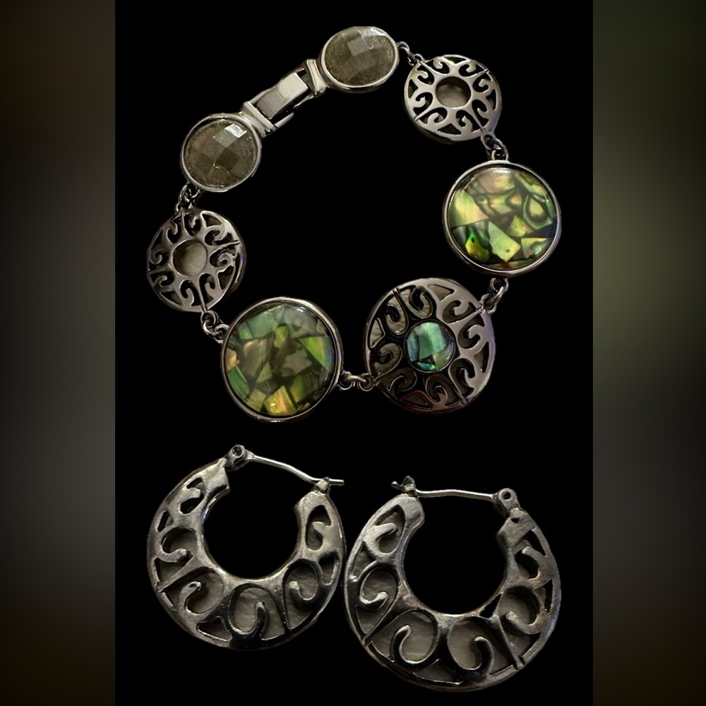 Lia Sophia Bracelet & Earrings Set